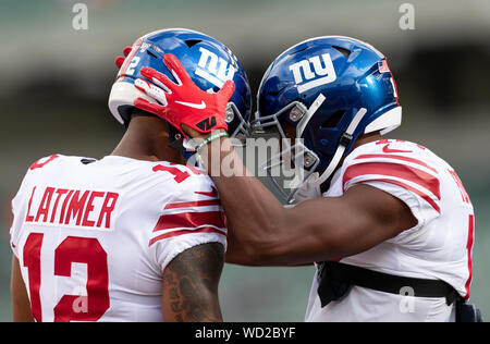 22 août 2019 : New York Giants wide receiver Cody Latimer (12) et les New York Giants wide receiver Bennie Fowler (18) au cours de la saison de football américain NFL action de jeu entre les Giants de New York et les Cincinnati Bengals au Stade Paul Brown à Cincinnati, OH. Adam Lacy/CSM Banque D'Images