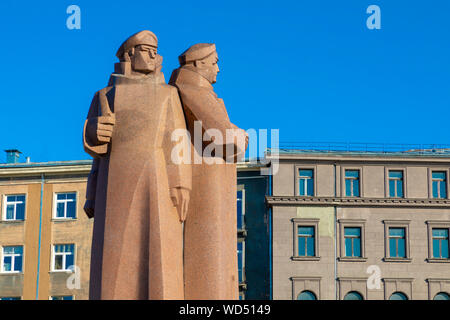 Les tirailleurs lettons Monument, Vieille Ville, Riga, Lettonie, en Europe du Nord, Banque D'Images