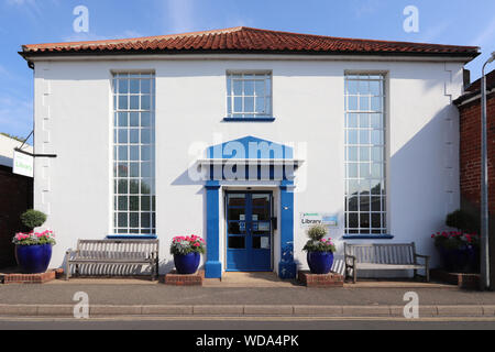 Bibliothèque blanche à Wells-Next-la-Mer, côte nord du comté de Norfolk, en Angleterre. Banque D'Images