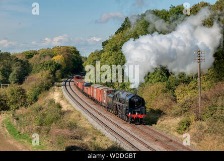 9F No.92203 avec un mélange de produits en Kinchley Lane Banque D'Images