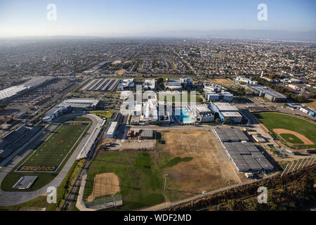 Los Angeles, Californie, USA - 7 août 2017 : Vue aérienne de Los Angeles Southwest College campus en Californie du Sud. Banque D'Images