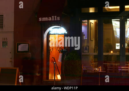 Smalls Jazz Club à West Village est l'un des meilleurs de la ville de New York, Manhattan lieux jazz live le 31 juillet 2019 à New York, USA. (Photo par Wojciech Mi Banque D'Images