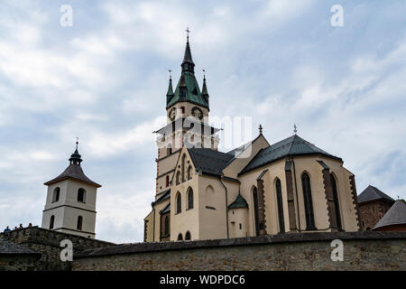 L'église gothique de st. Catherine en Slovaquie, Kremnica Banque D'Images