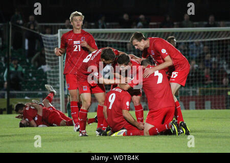 11 septembre 2012 - Irlande du Nord 1 Luxembourg 1. Qualification de la Coupe du Monde 2014 à Windsor Park, Belfast, Irlande du Nord, Royaume-Uni. Luxembourg fêter Daniel Alves da Mota égaliseur. Banque D'Images