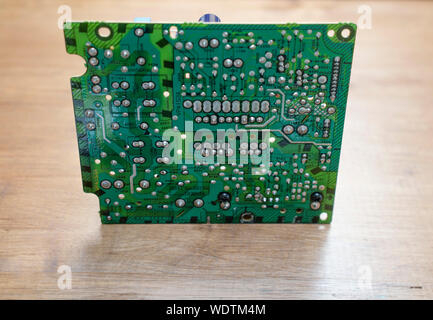 L'aménagement d'une platine électronique. fonction exacte inconnue, mais ils proviennent d'un appareil de télévision. Banque D'Images