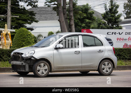 Chiang Mai, Thaïlande - 20 août 2019 : Nissan voiture Eco de mars. Sur road no.1001 8 km de Chiangmai Zone d'affaires. Banque D'Images