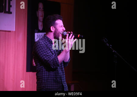 Le projet de Jonathan Larson Sortie CD célébration organisée à la librairie Barnes and Noble. Avec : Nick Blaemire Où : New York, New York, United States Quand : 30 Juillet 2019 Crédit : Joseph Marzullo/WENN.com Banque D'Images