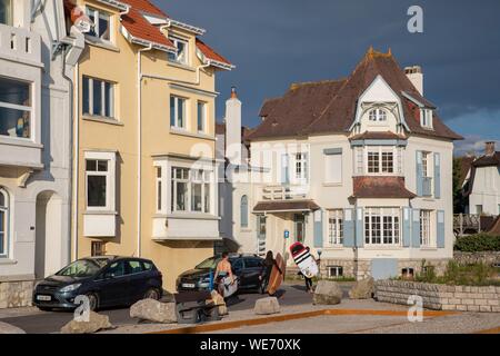 La France, Pas de Calais, Wissant, villas dans le carré de Gris Nez Banque D'Images