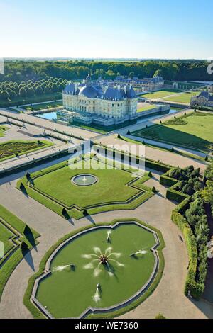 France, Seine et Marne, Maincy, le château et les jardins de Vaux le Vicomte (vue aérienne) Banque D'Images