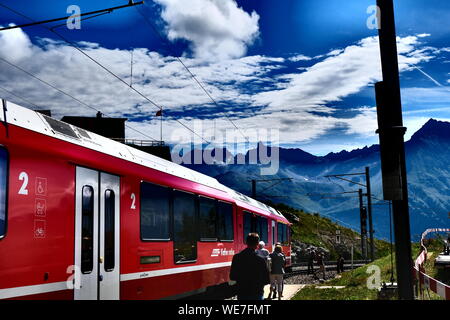 Vues de l'Alp Grum railway station Banque D'Images