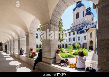 France, Rhône, Lyon, la Presqu'île, le centre historique classé Patrimoine Mondial de l'UNESCO, le Grand Hôtel-Dieu, le cloître Banque D'Images