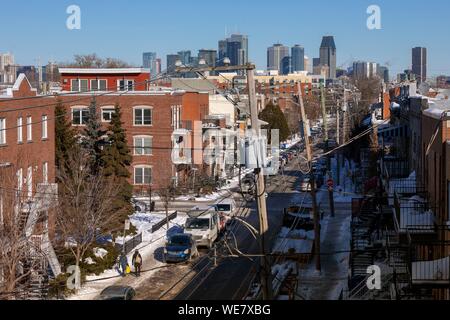 Canada, Province de Québec, Montréal, Arrondissement de Verdun l'un des quartiers de l'ouest de Montréal, vue générale, avec les gratte-ciel de Montréal en arrière-plan Banque D'Images