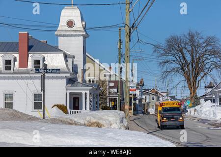 Le Canada, la province de Québec, région de la Mauricie, Shawinigan et les environs, Sainte-Flore village à Grand-Mère, Sainte-Flore road, School bus Banque D'Images