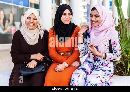 Maroc, Casablanca, jeunes étudiants Banque D'Images