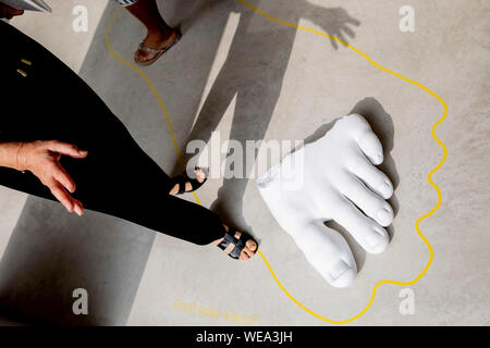Berlin, Allemagne. Août 30, 2019. Une sculpture de la TOE peut être vu à une presse aperçu de Haus Bastian, le Centre pour l'éducation culturelle des Musées nationaux de Berlin. L'ouverture est le 31.8.2019. Credit : Christoph Soeder/dpa/Alamy Live News Banque D'Images