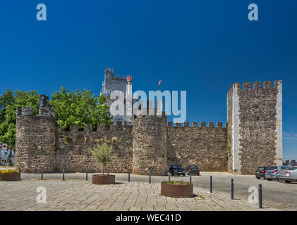 Remparts à Castelo de Beja, château du 14ème siècle dans la ville de Beja, Baixo Alentejo, Portugal Banque D'Images