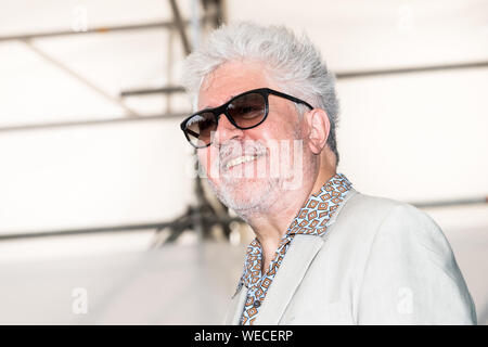 Venise, Italie. Août 29, 2019. Directeur espagnol Pedro Almodovar assiste à un photocall qu'il aura reçu le Golden Lion Award pour l'ensemble de sa carrière durant le 76e Festival du Film de Venise à Sala Casino le 29 août 2019 à Venise, Italie. Credit : Roberto Ricciuti/éveil/Alamy Live News Banque D'Images