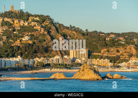 PUNTA DE SA PALOMERA ROCK VIEILLE VILLE BLANES COSTA BRAVA Gérone Catalogne Espagne Banque D'Images