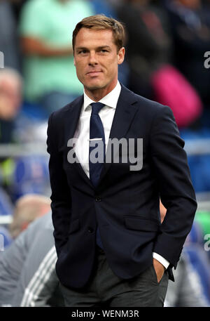 Fulham manager Scott Parker lors de la Sky Bet match de championnat au Cardiff City Stadium, Cardiff. Banque D'Images