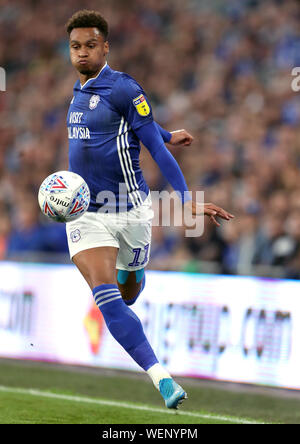 La ville de Cardiff Josh Murphy au cours de la Sky Bet match de championnat à la Cardiff City Stadium, Cardiff. Banque D'Images