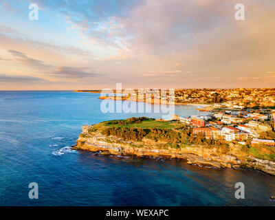 Vue aérienne de Bondi au lever du soleil Banque D'Images