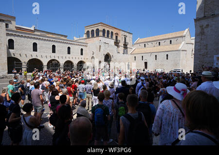 Basilique de Saint Nicola (Saint Nicolas), Largo Abate Elia, Bari, l'agglomération de la ville de Bari, Italie Banque D'Images