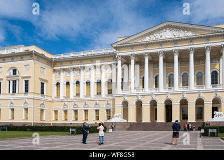 ST. PETERSBURG, RUSSIE - Août 5, 2019 : Le Musée d'Etat russe, anciennement le Musée Russe de Sa Majesté Impériale Alexandre III, est le Banque D'Images