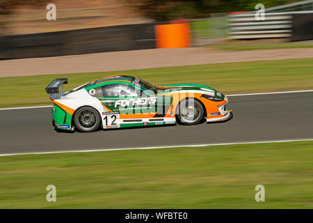 12 Voiture, Reece Somerfield, corsaire, Ginetta GT4 Supercup, Oulton Park vendredi pratique Banque D'Images