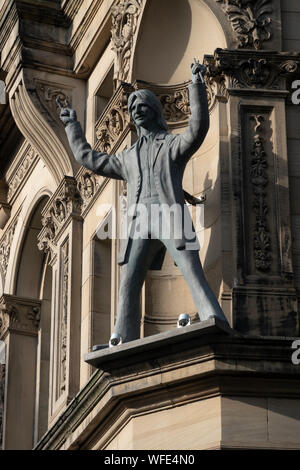 Statue de Ringo Starr sur Hardrock Hotel à Liverpool Banque D'Images