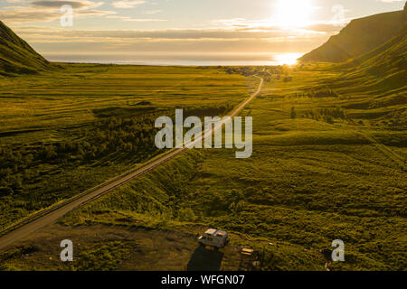 Le pittoresque village côtier d'Unstad sur les îles Lofoten en Norvège Banque D'Images