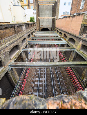 Faux avec la technologie de District et Circle lignes de métro, le Leinster Gardens, Londres Banque D'Images