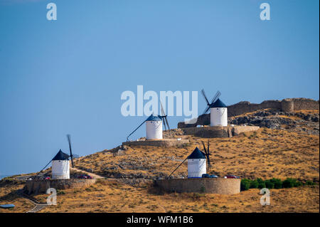 Les moulins à vent de Don Quichotte de La Mancha Albacete Espagne les moulins de Consuegra sont un ensemble d'usines situées dans le soi-disant "Calderico hill' Banque D'Images