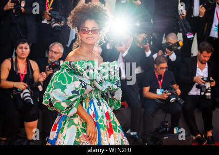 Venise, Italie - 31 août, 2019. Zazie Beetz, marche le tapis rouge pour la première mondiale de Joker pendant le 76e Festival du Film de Venise au Palazzo del Cinema le 31 août 2019 à Venise, Italie. © Roberto Ricciuti/éveil/Alamy Live News Banque D'Images