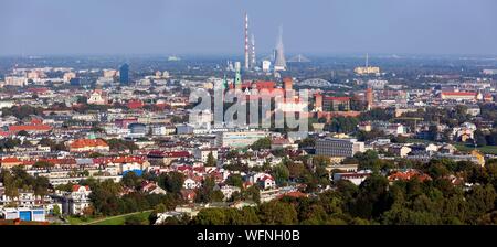 La Pologne, Voïvodie Malopolskie, Cracovie, vue générale Banque D'Images