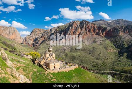 L'Arménie, région de Vayots Dzor, environs de Yeghegnadzor, vallée de l'Amaghou, monastère de Noravank Banque D'Images
