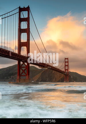 Golden Gate Bridge at Sunset Banque D'Images