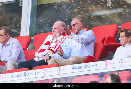 Uli Hoeness (président ), FCB FCB Président et président, Karl-Heinz RUMMENIGGE (PDG, Vorstandsvorsitzender FCB AG) FC BAYERN MUNICH - FSV MAYENCE 05 6-1 - DFL RÈGLEMENT INTERDIT TOUTE UTILISATION DES PHOTOGRAPHIES comme des séquences d'images et/ou quasi-vidéo - 1.ligue de soccer allemand , Munich, 31 août 2019, journée 03 saison 2019/2020, FCB, München © Peter Schatz / Alamy Live News Banque D'Images