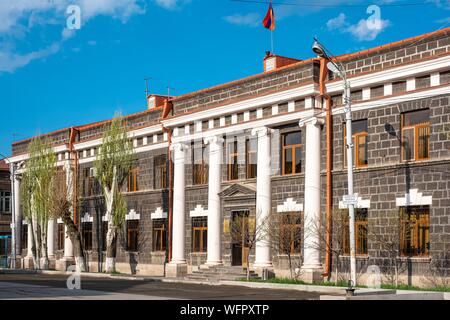 L'Arménie, de la Région de Chirak, Gyumri, arrondissement historique ou Kumayri, immeuble sur l'Avenue Garegin Nzhdeh Banque D'Images