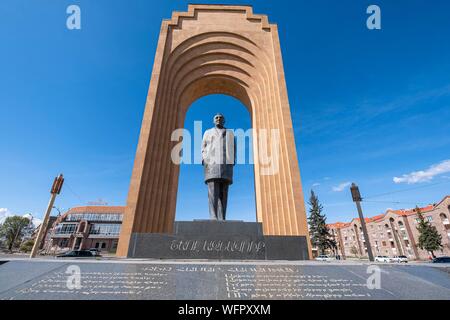 L'Arménie, de la Région de Chirak, Gyumri, arrondissement historique ou Kumayri, place Charles Aznavour Banque D'Images