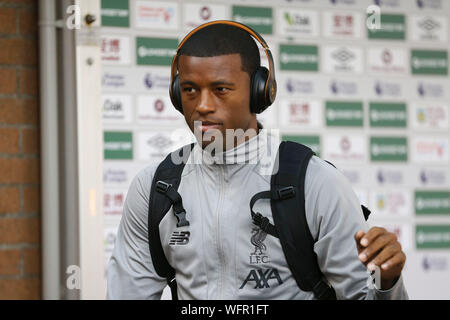 Burnley, Royaume-Uni. Août 31, 2019. Georginio Wijnaldum de Liverpool arrive au stade. Premier League, Burnley v Liverpool au Turf Moor à Burnley, Lancashire le samedi 31 août 2019. Cette image ne peut être utilisé qu'à des fins rédactionnelles. Usage éditorial uniquement, licence requise pour un usage commercial. Aucune utilisation de pari, de jeux ou d'un seul club/ligue/dvd publications. Photos par Chris Stading/Andrew Orchard la photographie de sport/Alamy live news Crédit : Andrew Orchard la photographie de sport/Alamy Live News Banque D'Images