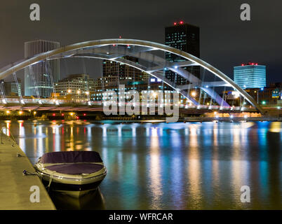 Rochester de nuit, État de New York Banque D'Images