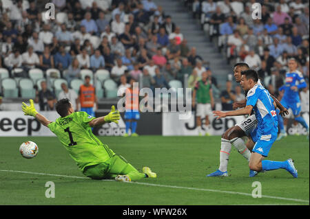 Hirving Lozano (SSC Naples) au cours de la Serie A TIM match de football entre la Juventus et SSC Napoli de Allianz Stadium sur 31 août 2019 à Turin, Italie. Banque D'Images