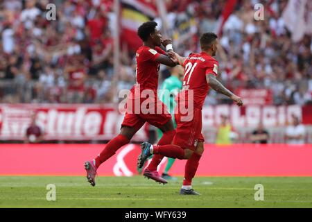 Munich, Allemagne. Août 31, 2019. firo : 31.08.2019, football, 1.Bundesliga, la saison 2019/2020, le FC Bayern Munich - 1.FSV FSV FSV Mainz 05, David Alaba, Bayern Munich, Bayern, FCB, Munich, Munich, en pleine figure, la jubilation, le geste, l'utilisation de crédit dans le monde entier | : dpa/Alamy Live News Banque D'Images