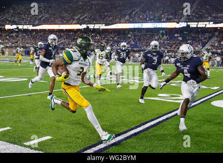 31 août 2019 : Norfolk State Spartans WR # 3 Justin Smith s'exécute avec le ballon lors d'un match de football NCAA entre les anciens monarques et les Dominions Norfolk State Spartans à S.B. Ballard Stadium à Norfolk, VA. Justin Cooper/CSM Banque D'Images