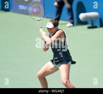 New York, NY - 31 août 2019 : Jelena Ostapenko (Lettonie) en action lors de la ronde 3 de l'US Open Championship contre Kristie Ahn (USA) à Billie Jean King National Tennis Center Banque D'Images