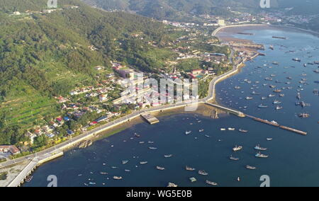 Dalian. Août 31, 2019. Photo aérienne prise le 31 août 2019 présente une vue de l'île dans le comté de Haiyang Changhai de Dalian, Liaoning Province du nord-est de la Chine. Credit : Long Lei/Xinhua/Alamy Live News Banque D'Images