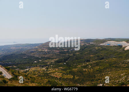 Ivantia, une ville de Bosnie-Herzégovine, juste en face de la frontière de la Croatie, est maintenant la récupération de graves destructions causées pendant la guerre des Balkans Banque D'Images