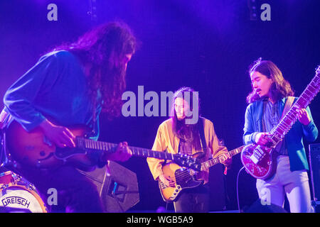 Dorset, UK. Samedi, 31 août, 2019. Kikagaku Moyo effectuant à la fin de 2019 le Festival de la route. Photo : Roger Garfield/Alamy Live News Banque D'Images