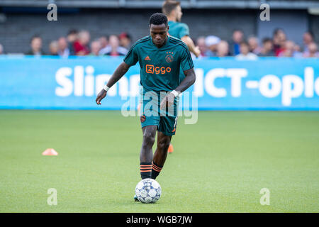 Rotterdam, Pays-Bas. 06Th Sep 2019. ROTTERDAM, 01-06-2019, Het Kasteel stadium, l'Eredivisie néerlandaise, saison 2019-2020, Ajax player Quincy Promes pendant le match Sparta Rotterdam - Ajax : Crédit Photos Pro/Alamy Live News Banque D'Images
