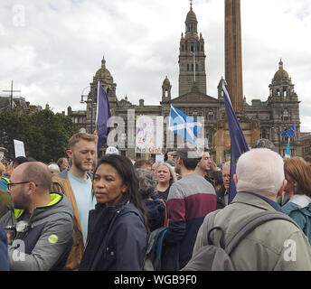 Glasgow, Ecosse, Royaume-Uni. 31 Août 2019 : une protestation massive à Glasgow, contre la décision du gouvernement britannique à fermer le Parlement (Westminster). Banque D'Images